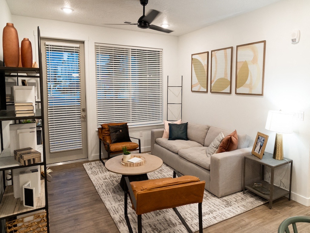 Parc On 5Th Apartments And Townhomes & Parc On 5Th Ii is a similar property to The Arza Apartments located in American Fork